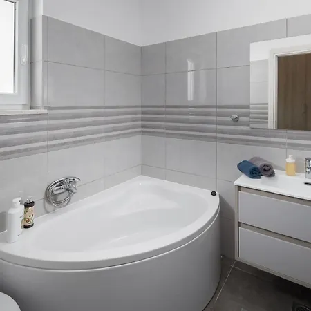 Studio Apartments Villa Valla - Free Bikes Fazana Exterior photo